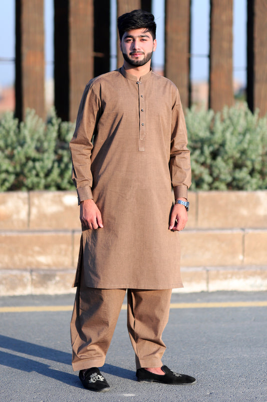 Hinnah Khaddar Shalwar Qameez