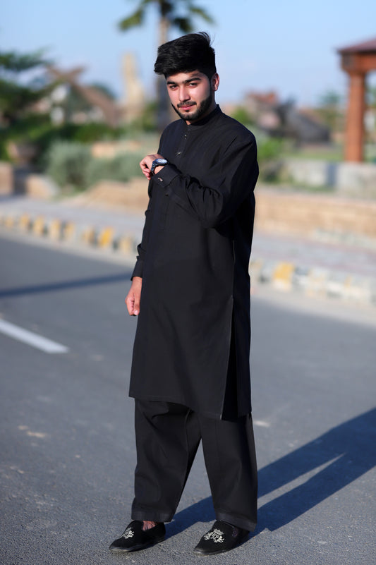 Black Khaddar Shalwar Qameez